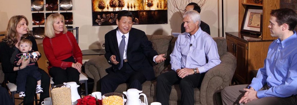 習(xí)近平參觀金伯利農(nóng)場(chǎng)